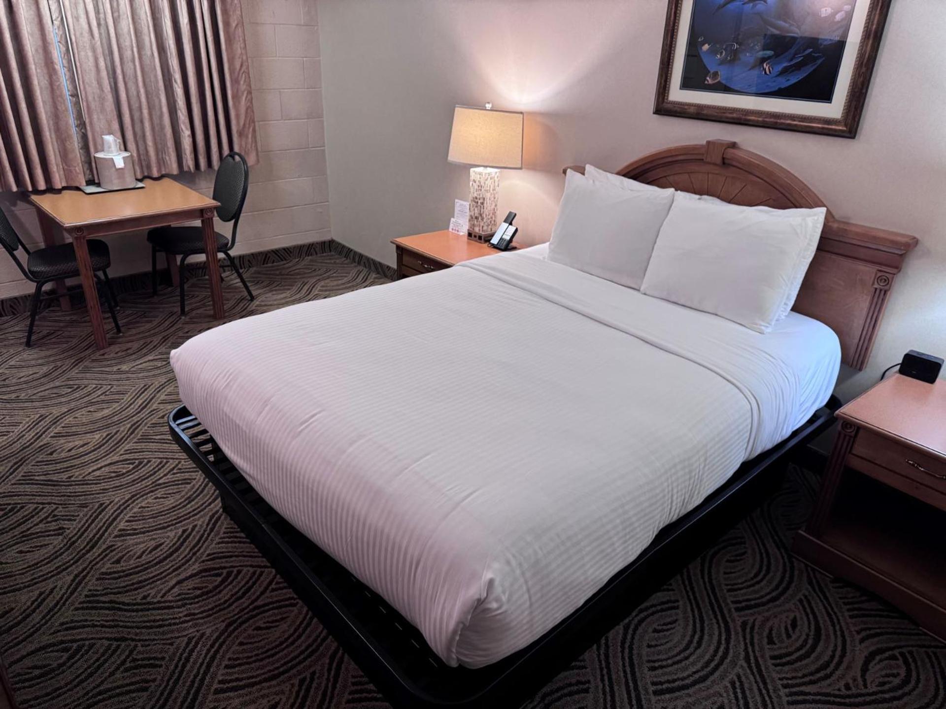 Promenade Inn & Suites Oceanfront ซีไซด์ ภายนอก รูปภาพ
