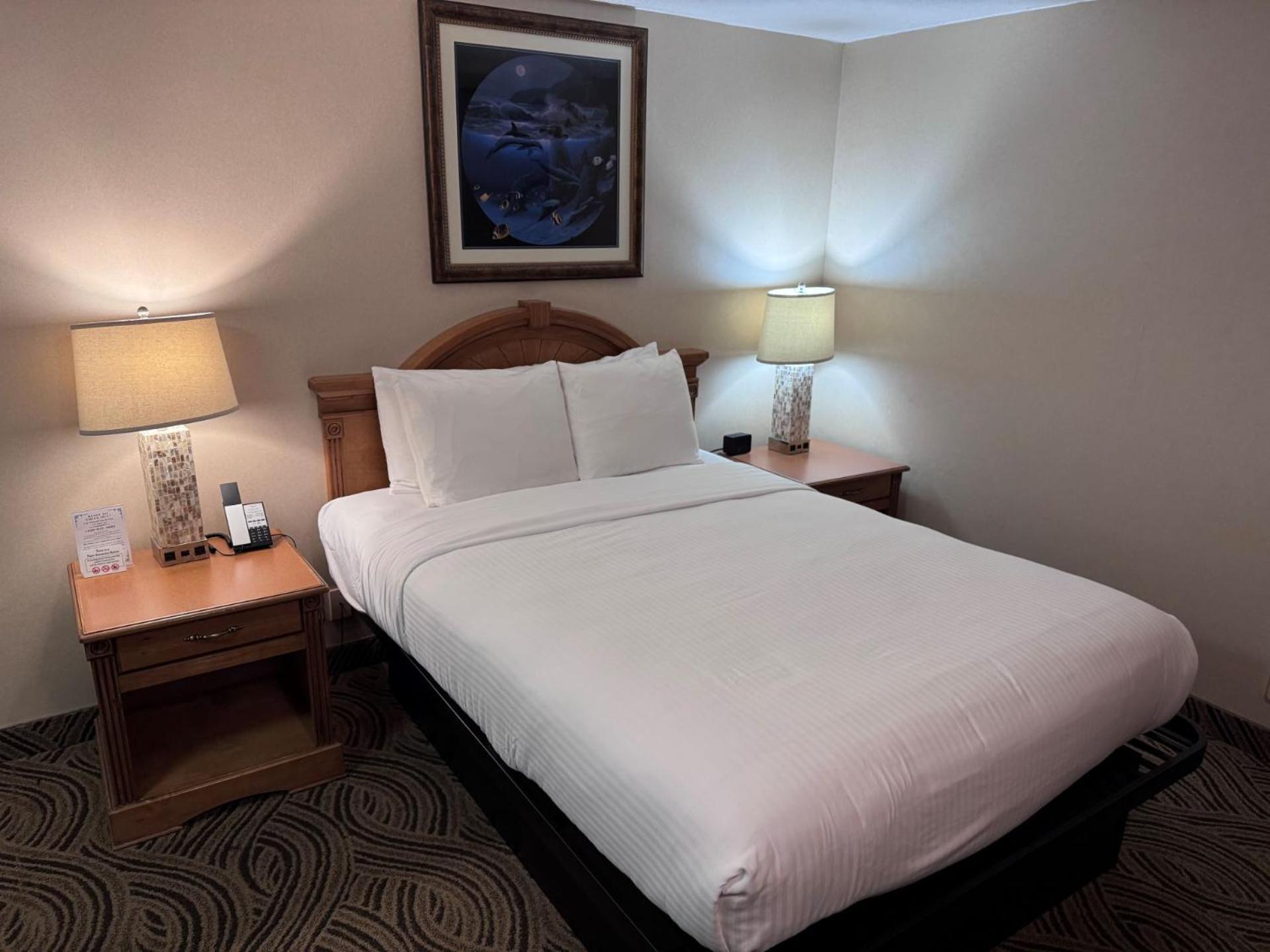 Promenade Inn & Suites Oceanfront ซีไซด์ ภายนอก รูปภาพ