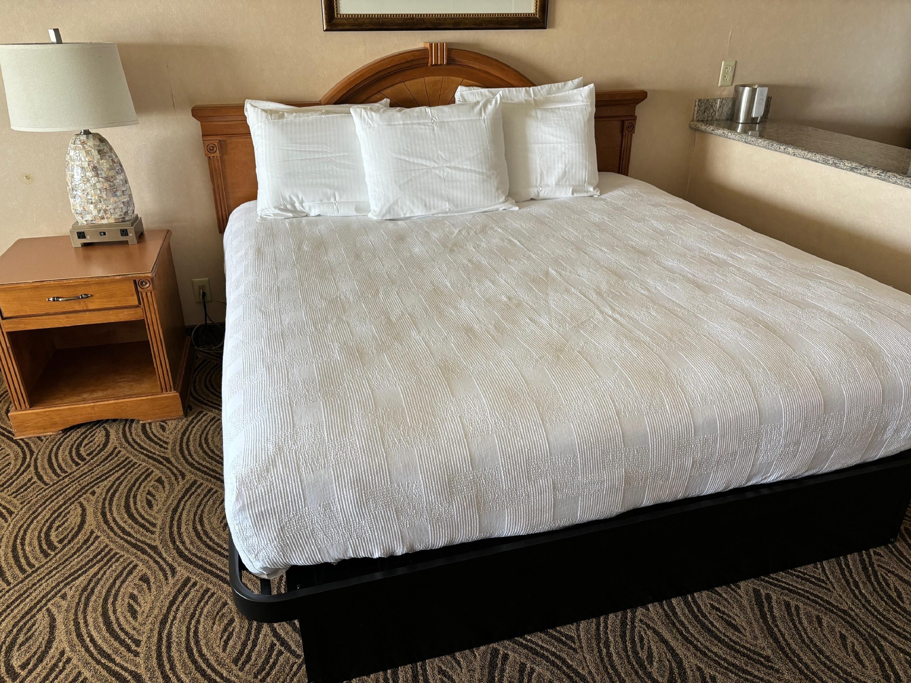 Promenade Inn & Suites Oceanfront ซีไซด์ ภายนอก รูปภาพ