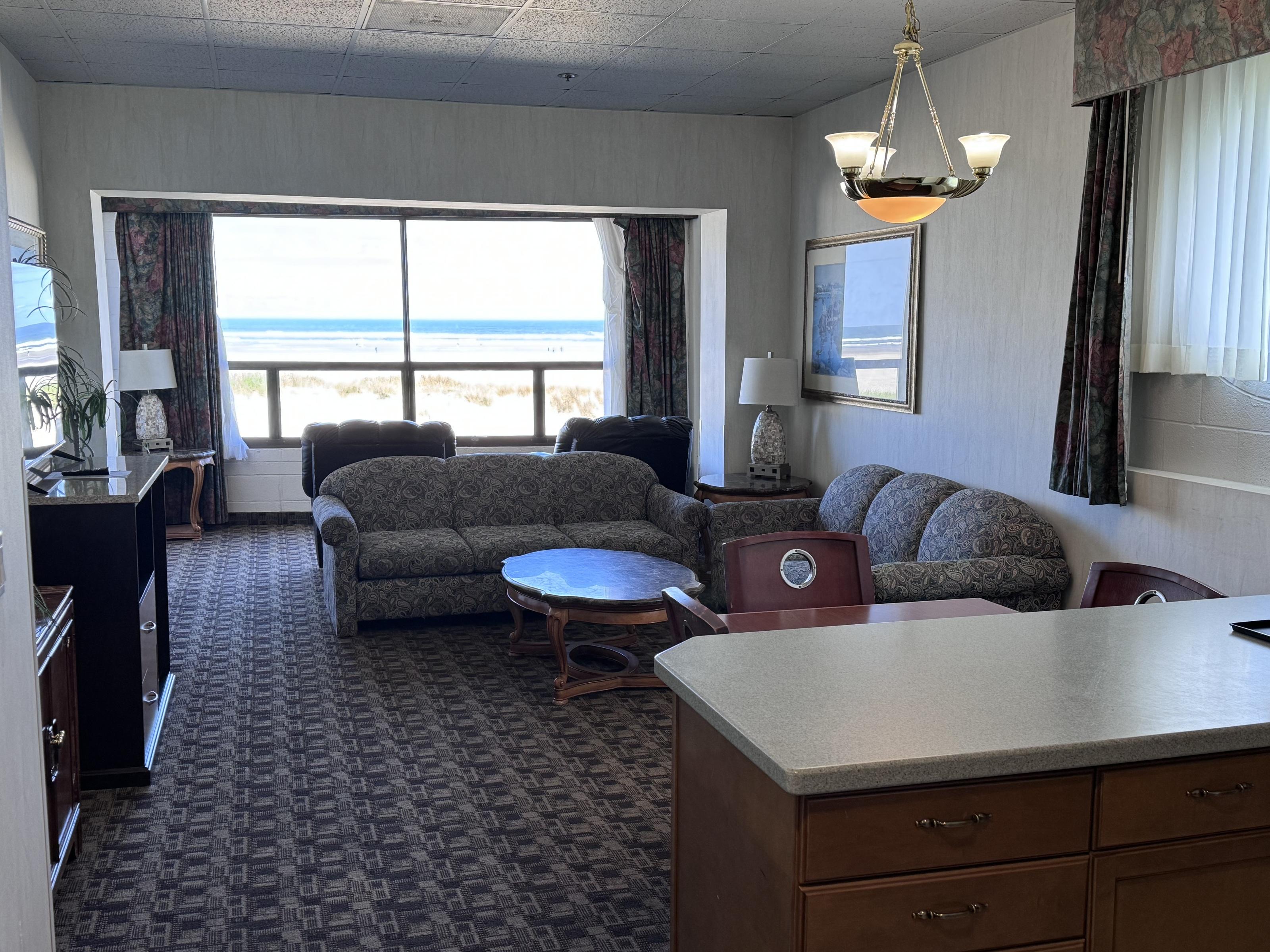Promenade Inn & Suites Oceanfront ซีไซด์ ภายนอก รูปภาพ