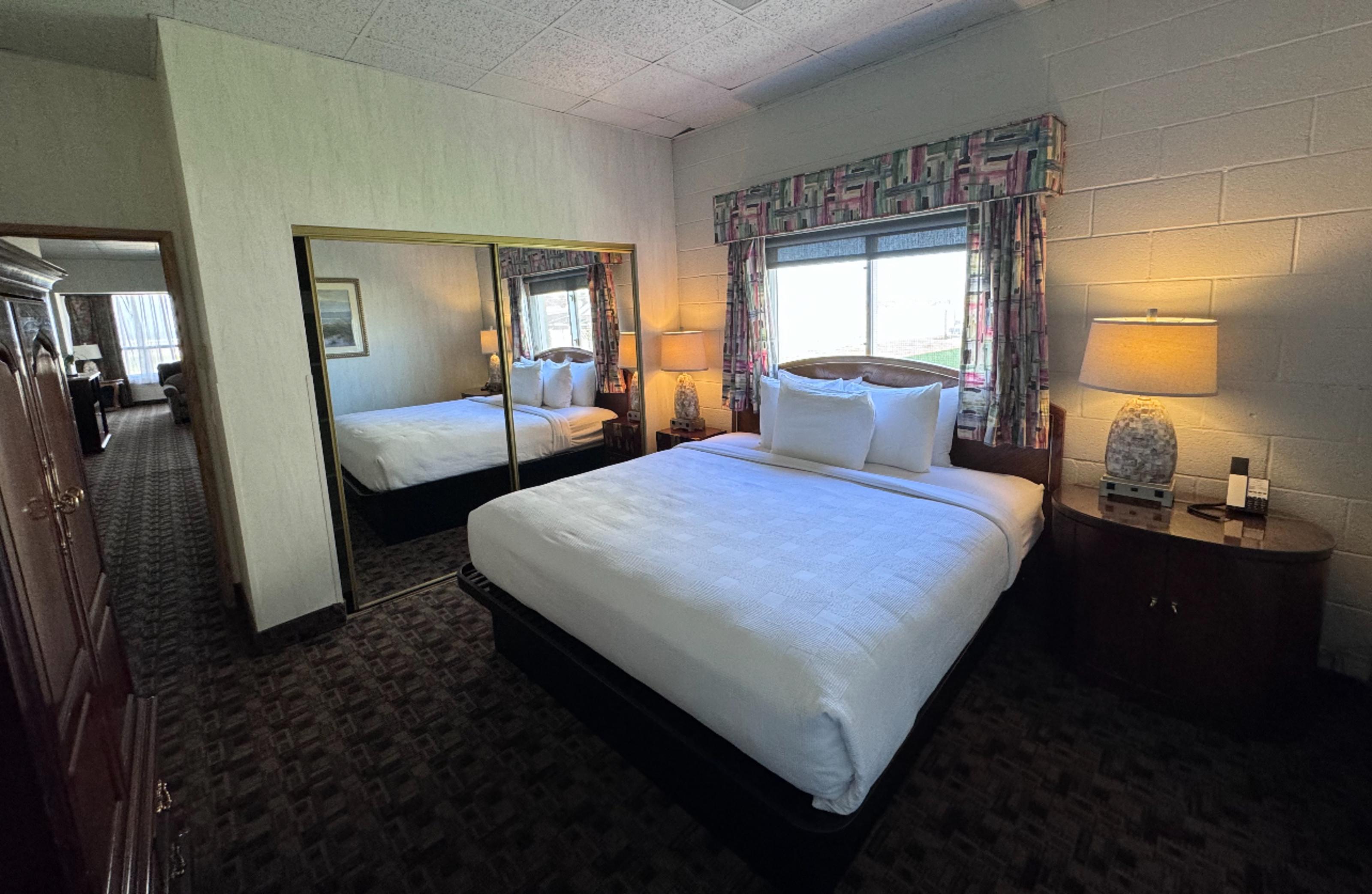 Promenade Inn & Suites Oceanfront ซีไซด์ ภายนอก รูปภาพ